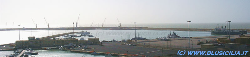 Panoramica del Porto di Pozzallo / Pozzallo harbor